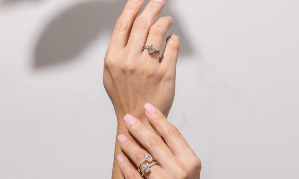 lab-grown-diamonds-wedding-ring:-the-perfect-mix-of-elegance-and-sustainability