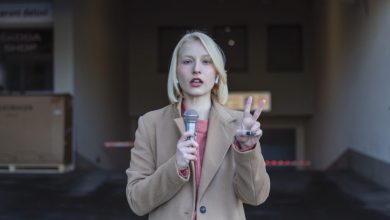 how-female-motivational-speakers-are-shaping-the-future-of-public-speaking