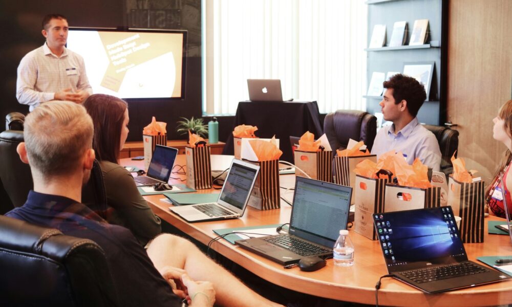 tech-forward-ways-to-solve-revenue-leakage-in-business